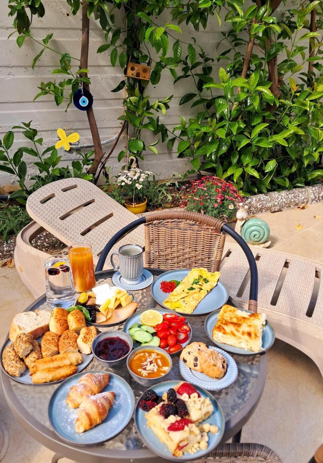 Oregano Suites 시데 외부 사진