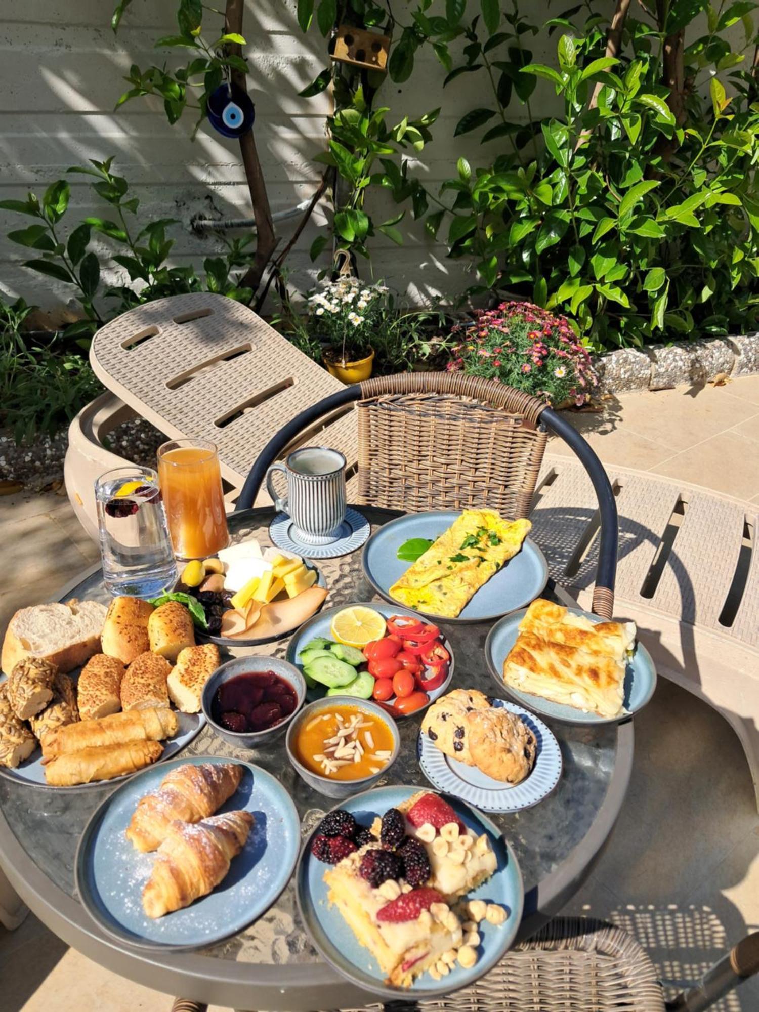 Oregano Suites 시데 외부 사진