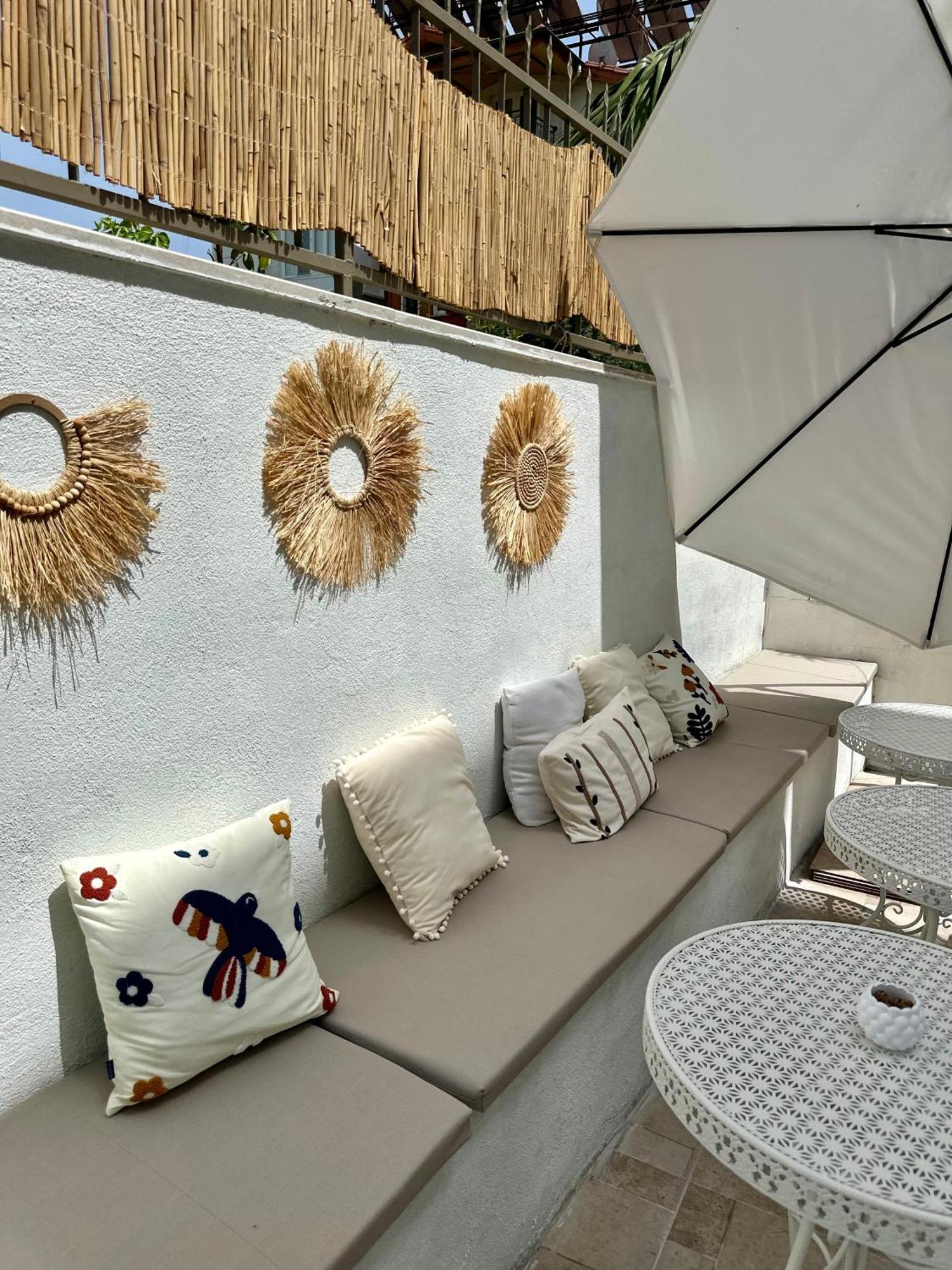 Oregano Suites 시데 외부 사진